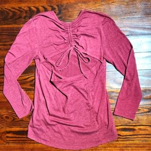 Open back yoga shirt